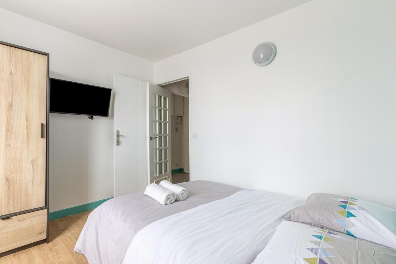 Ferienwohnung Chic Apart With Parking Mantes-la-Jolie Exterior foto